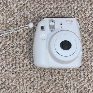 white instax mini 8 OBO!!!